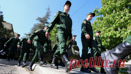 В России передумали запрещать адвокатам призывников подавать жалобы. Госдума приняла во втором чтении законопроект, закрепляющий определение порядка взаимодействия юристов с участниками систем бесплатной юридической помощи за региональными властями. ТАСС пишет, что депутаты одобрили поправку в документ, ...