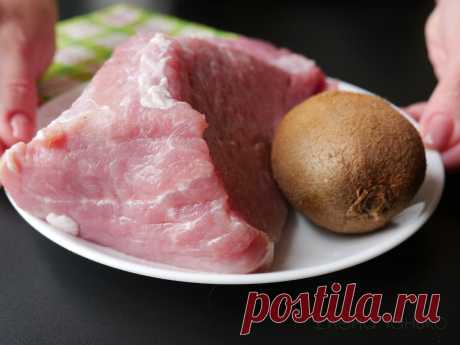 Когда хочу удивить гостей — готовлю свинину с киви: божественный вкус и нежнейшее мясо | Кухня без границ Елены Танько | Яндекс Дзен