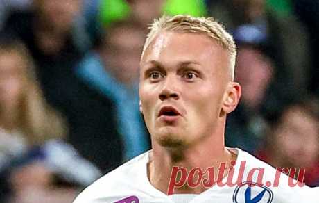 Футболист "Динамо" Тюкавин заявил, что пока далек от своей лучшей формы. В матче с "Ахматом" Тюкавин забил в добавленное ко второму тайму время и принес "Динамо" ничью