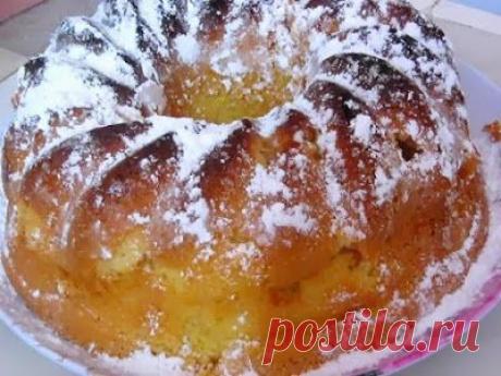 Кулинарные рецепты : Шарлотка с яблоками