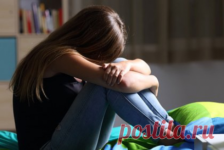 Стали известны подробности об избивавшей сверстницу воспитаннице детдома. 16-летняя воспитанница «Большеуковского дома детства» в Омской области, которая издевалась над сверстницей, имеет условную судимость и ранее агрессивно вела себя по отношению к другим детям. Об этом сказал глава минобразования Омской области Иван Кротт. Он с удивлением заявил, что такой инцидент произошел впервые.