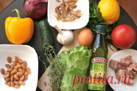 Французский салат Нисуаз классический - с тунцом и фасолью, как приготовить салат с тунцом, пошаговый рецепт с фото