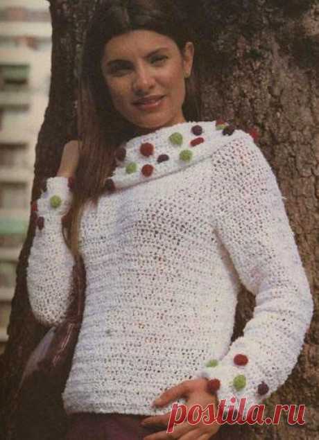 Женский вязаный свитер - Цветные шишечки