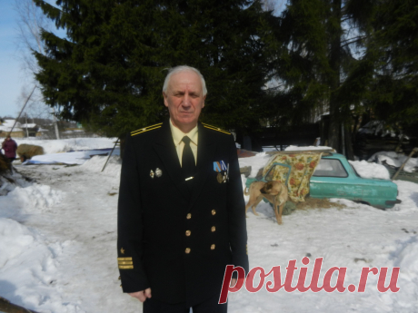 Автопортрет: Заслуженный художник России, капитан 3 ранга Мошкин Игорь Михайлович