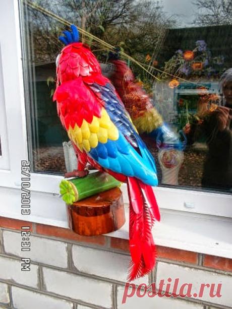 ЖИВУТ ЖЕ - ЛЮДИ. . . : ПОДЕЛКИ ИЗ ПЛАСТИКОВЫХ БУТЫЛОК - ЭТО ИСКУССТВО.