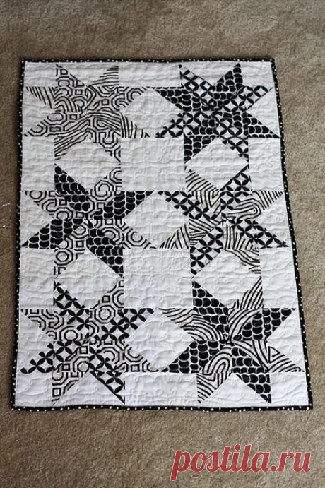 star flower quilt | Black & White Quilts