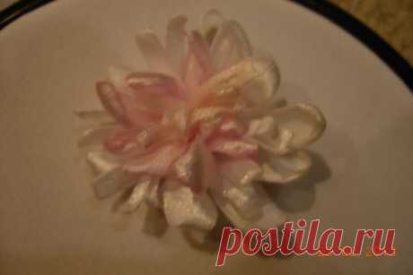 Потрясающий мастер-класс по изготовлению потрясающих брошек