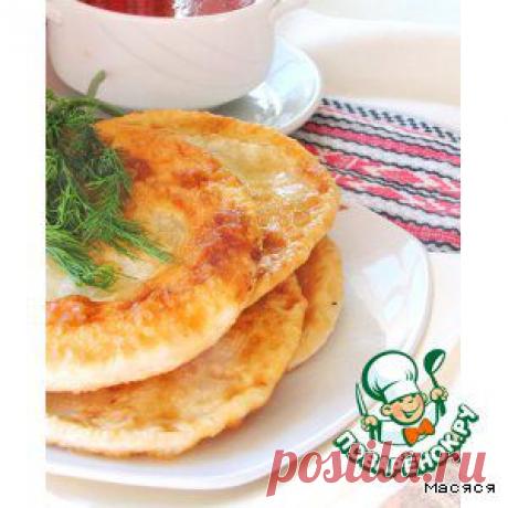 Хрустящее тесто,нежная,плавленая начинка -вот такие лепешки.