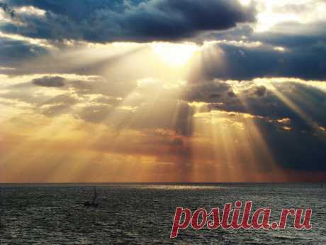 Бусы солнечного света... / Море, фото: © lulu0501 | Яндекс.Фотки