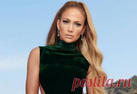 Как Дженнифер Лопес отпраздновала 50-летие: фото и видео со звездной вечеринки