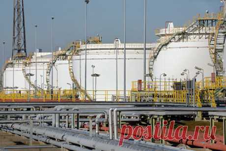 ЕС удалось приблизиться к своей цели по запасам газа раньше срока. Европейскому Союзу удалось приблизиться к своей цели по запасам газа на два месяца раньше срока. Страны блока приняли решение заполнить подземные хранилища газа (ПХГ) на 80 процентов к 1 ноября — однако уже к 28 августа уровень заполнения составил 79,94 процента (25-30 процентов зимнего потребления в ЕС).