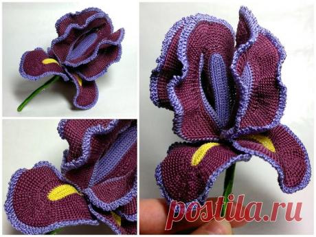 Ирис из шелковых нитей от Ксении Николаевой