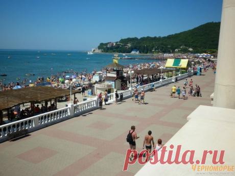 Море и Набережная в Архипо-Осиповке