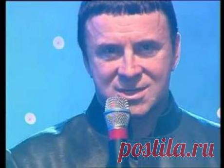 Лечебный сеанс Анатолия Кашпировского на 6-летии "Бульвара" (2001) Концерт в честь 6-летия газеты "Бульвар". 2001 год. https://www.facebook.com/gordondmitry https://vk.com/gordondmitry https://twitter.com/dmitry_gordon http:...