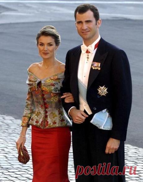 trajes de lorenzo caprile - Búsqueda de Google