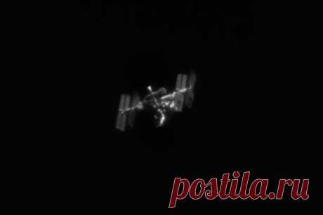 Космонавт Кононенко поздравил главу Туркмении с днем рождения с МКС. Космонавт пожелал Бердымухамедову большого семейного счастья и успехов в работе.