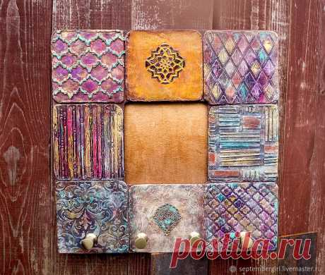 Ключница в бохо стиле "Магия востока" – купить в интернет-магазине на Ярмарке Мастеров с доставкой Ключница в бохо стиле "Магия востока" - купить или заказать в интернет-магазине на Ярмарке Мастеров | Оригинальная рама ключница из коллекции "Магия…