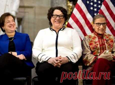 КАК ВЫГЛЯДЯТ СУДЬИ, РАЗРЕШИВШИЕ ГЕЙ-БРАКИ В США