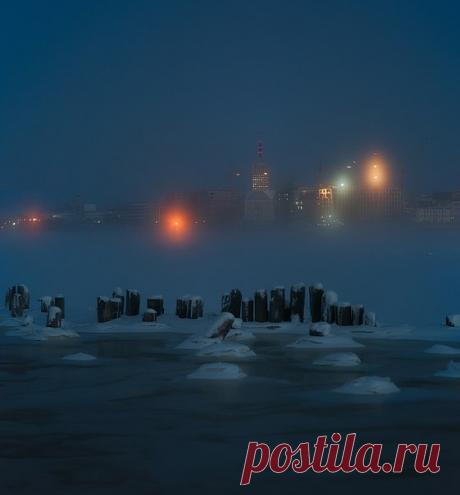 Ночной Архангельск. Автор фото: Иван Митюшев. Спокойной ночи.