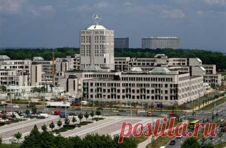 От первых автомобилей до электрокаров — история Daimler AG