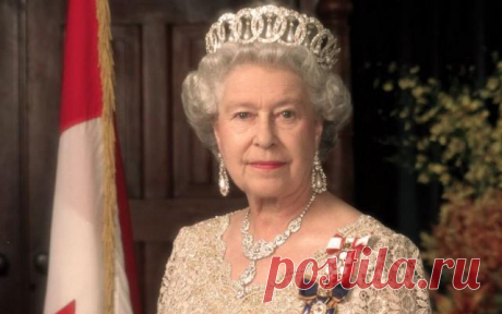 Ни стыда, ни совести — а вы знаете, что английская королева носит корону, украденную в России?