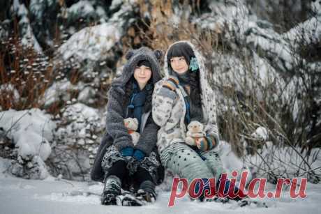 Лавка Стиля | VK
#стиль #нижнийновгород #необычнаяодежда #фотосессия#Morigirl
Вот такая зимняя сказка в стиле Mori girl у нас вышла !
СПАСИБО ДЕВОЧКАМ МОДЕЛЯМ, клиенткам нашего магазина.
Photo: https://vk.com/elfimychevas
MUA:https://vk.com/public82099707 
DRESS: https://vk.com/lavka_stilya