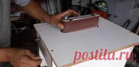 Простой шлифовальный станок из двигателя от стиралки Обойтись без шлифовального станка в домашней мастерской или гараже очень сложно. И если нет возможности купить шлифстанок, его можно изготовить своими