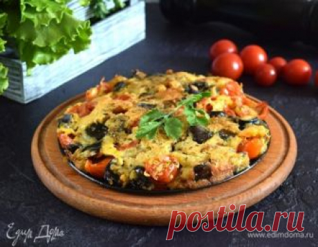 Кекс с баклажанами. Ингредиенты: баклажаны, помидоры черри, яйца куриные Отличный рецепт для любителей баклажанов. Готовить — проще простого, а результат впечатлит, даже если вы и не любитель синеньких.