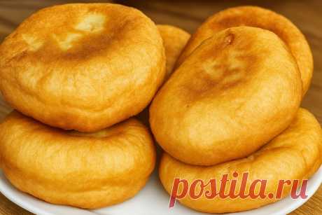 Самые вкусные и сочные беляши! Лучшее тесто для беляшей и пирожков! Пошаговый рецепт!
Сегодня готовлю беляши — они получаются невероятно сочными, с тестом, которое просто тает во рту. Очень рекомендую приготовить вместе со мной!  
Тесто:
- Мука - 450-480 гр (3 стакана 250 мл, без горки)
- Вода - 150 мл.
- Молоко - 100 мл.
- Дрожжи свежие - 15 гр (5-7 гр сухих или 1,5 ч.л.)
- Яйцо - 1 шт.
- Сахар - 1,5 ч.л.
- Соль - 1 ч.л.
- Масло растит. - 3 ст.л.
Начинка:
- Фарш свиной -...