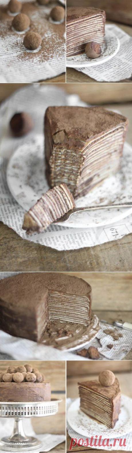 Шоколадный торт из блинов с амаретто