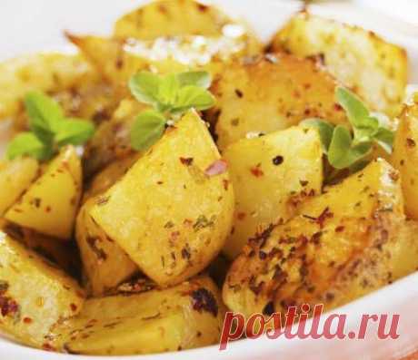 Запеченный картофель в духовке / Простые рецепты