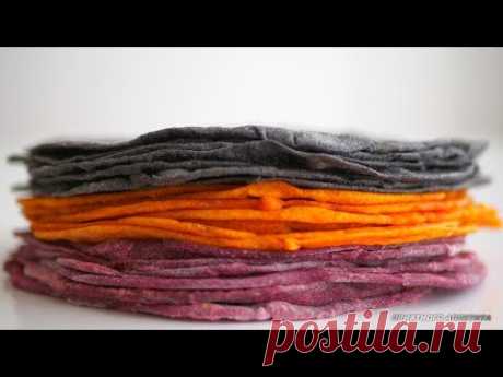 Разноцветные лепешки на сковороде. 100% натуральные красители. Без яиц и молочных продуктов