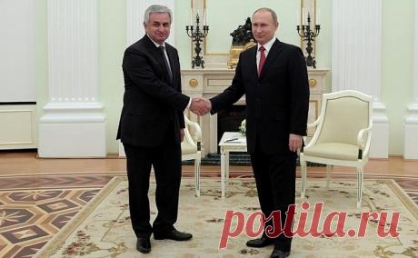 Владимир Путин: рассчитываем, что ситуация в Абхазии не будет выходить за рамки правового поля