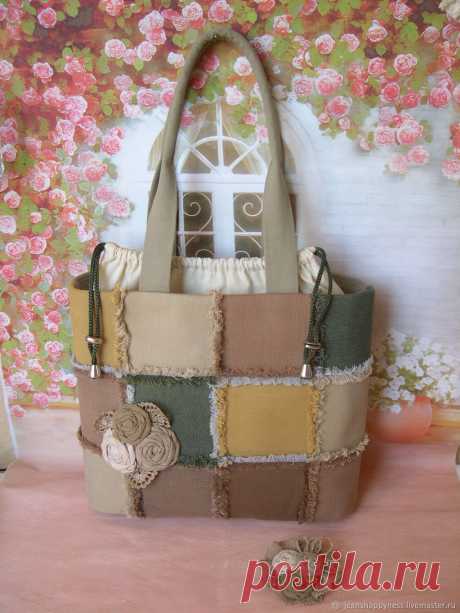 Джинсовая сумка "Теплый день" и брошь в стиле "бохо" – купить в интернет-магазине на Ярмарке Мастеров с доставкой Джинсовая сумка "Теплый день" и брошь в стиле "бохо" - купить или заказать в интернет-магазине на Ярмарке Мастеров | Джинсовые сумки как и джинсовый стиль в одежде…