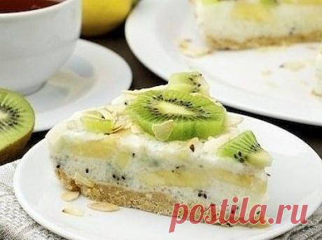 ТОРТ йогуртовый низкокалорийный с киви и бананом.