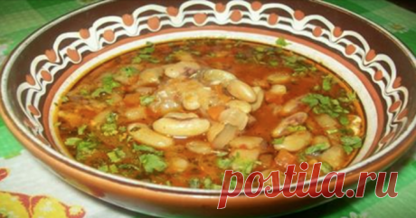 Красный фасолевый суп боб-чорба — это необычное название болгарского супа. А вкус еще интереснее названия!   >>>>>>>