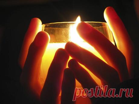 (1) Facebook