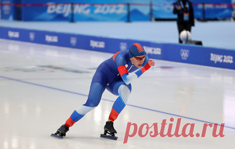 "Остался тяжелый осадок". Российские конькобежцы выиграли две медали на Олимпиаде в Пекине. Ангелина Голикова завоевала бронзу на дистанции 500 м, мужская команда стала второй в гонке преследования