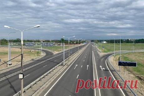 На благо региона. В Адыгее улучшают дороги и строят соцобъекты. Российские регионы держат курс на активное развитие и благоустройство на благо жителей. Для этого разработаны проекты улучшения дорожной инфраструктуры, а также ведется работа по модернизации социальных объектов.