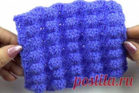 Объемный узор из веерочков Объемный узор из веерочков – это один из немногих случаев, когда по схеме для вязания крючком сложно представить результат. Узор подойдет как для моделей одежды, так и для различных аксессуаров.