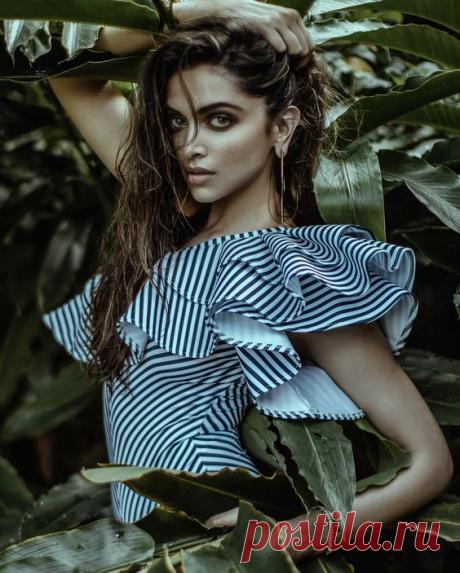 ДЕВУШКИ В КРАСИВОМ ОБРАЗЕ