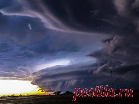 Суперячейка в / Социальная погода