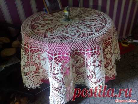 . Скатерть на круглый стол Диаметр 165см.Нитки х/б,молочного цвета,крючок 2 .0 Скатерть на круглый стол(схема из интернета)
