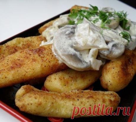 Оригинальная и простая закуска - картофельные палочки с грибами
