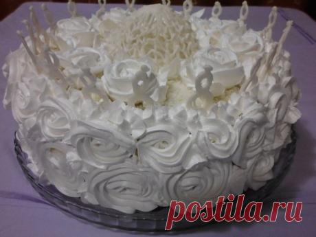 Торт "Кокосовый блондин".