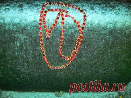 Гранаты в золоте