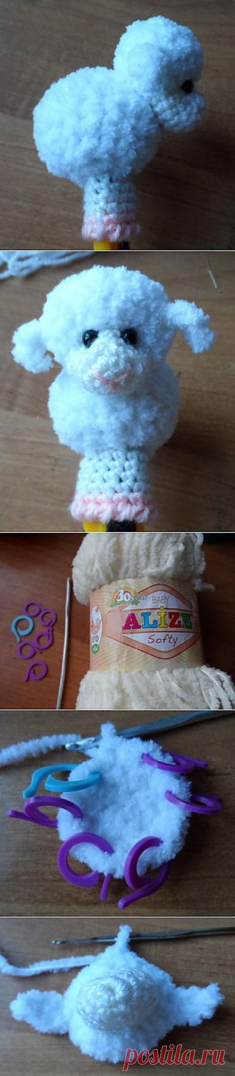 Вяжем маленькую овечку для кукольного рождественского спектакля - Воскресная школа