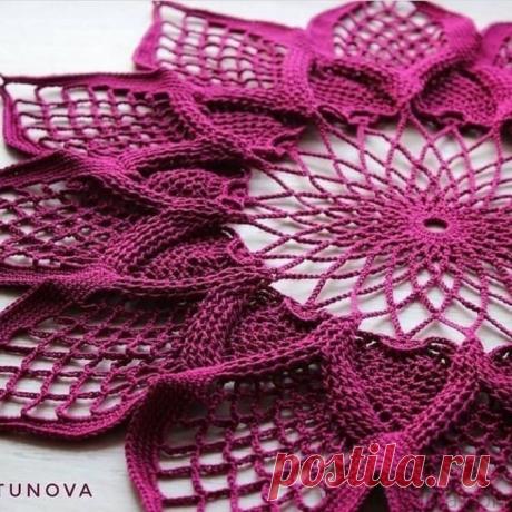 Шикарная объемная салфетка крючком. Сказочно красивые салфетки со схемами