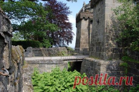 Замок Левенбург: плод любви к средневековым дворцам (Германия)