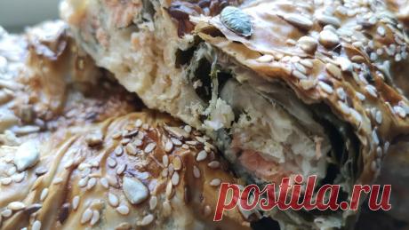 Пирог из теста фило с начинкой из лосося, сыра и шпината. Быстро и очень вкусно! Ребята всем привет. Сегодня простой рецепт неимоверно вкусного пирога с потрясающе тонким тестом фило.#тестофило#пирогслососем#быстрыйпирог